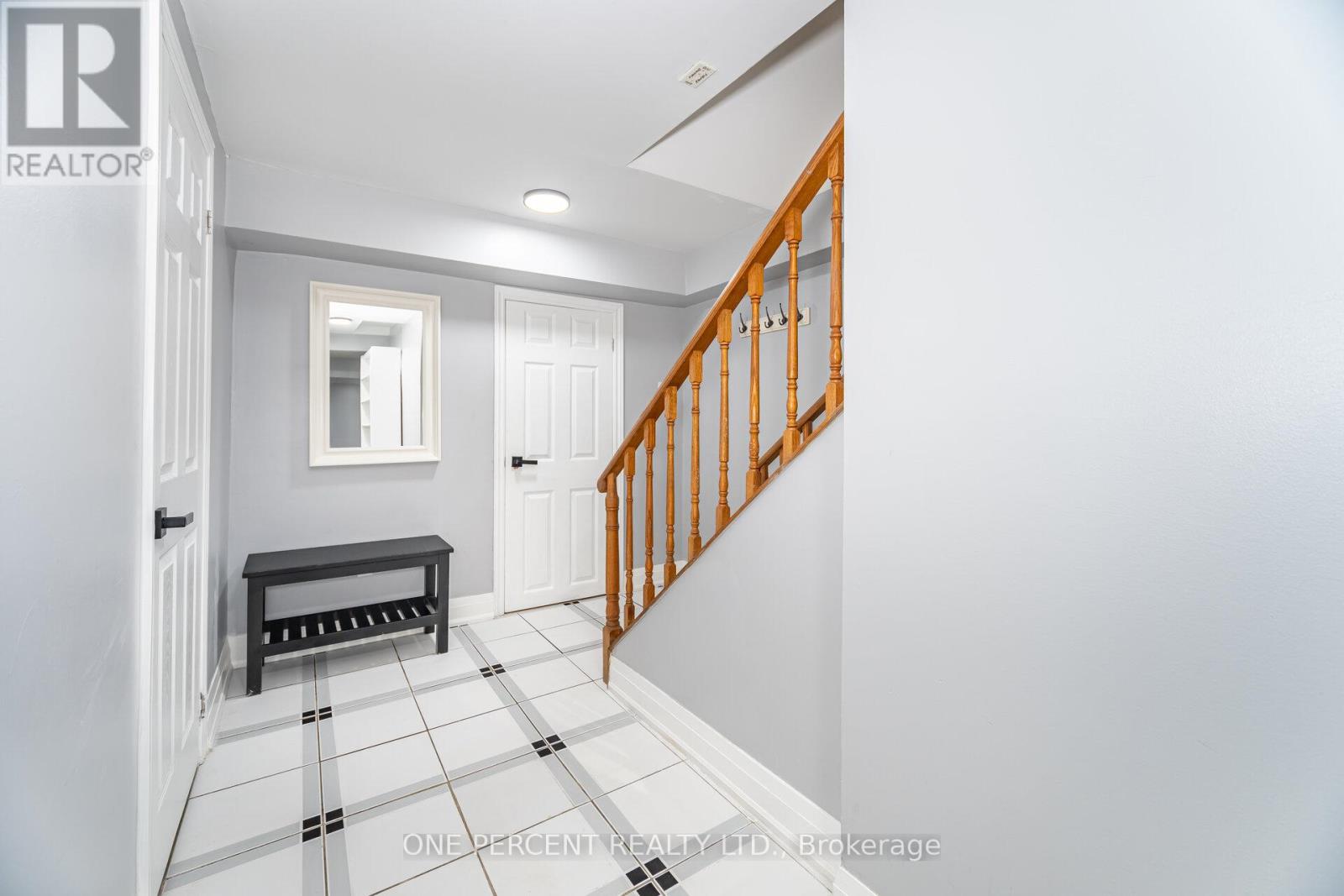 704 Bookham Crescent, Mississauga, Ontario  L4Z 1T9 - Photo 33 - W12477572