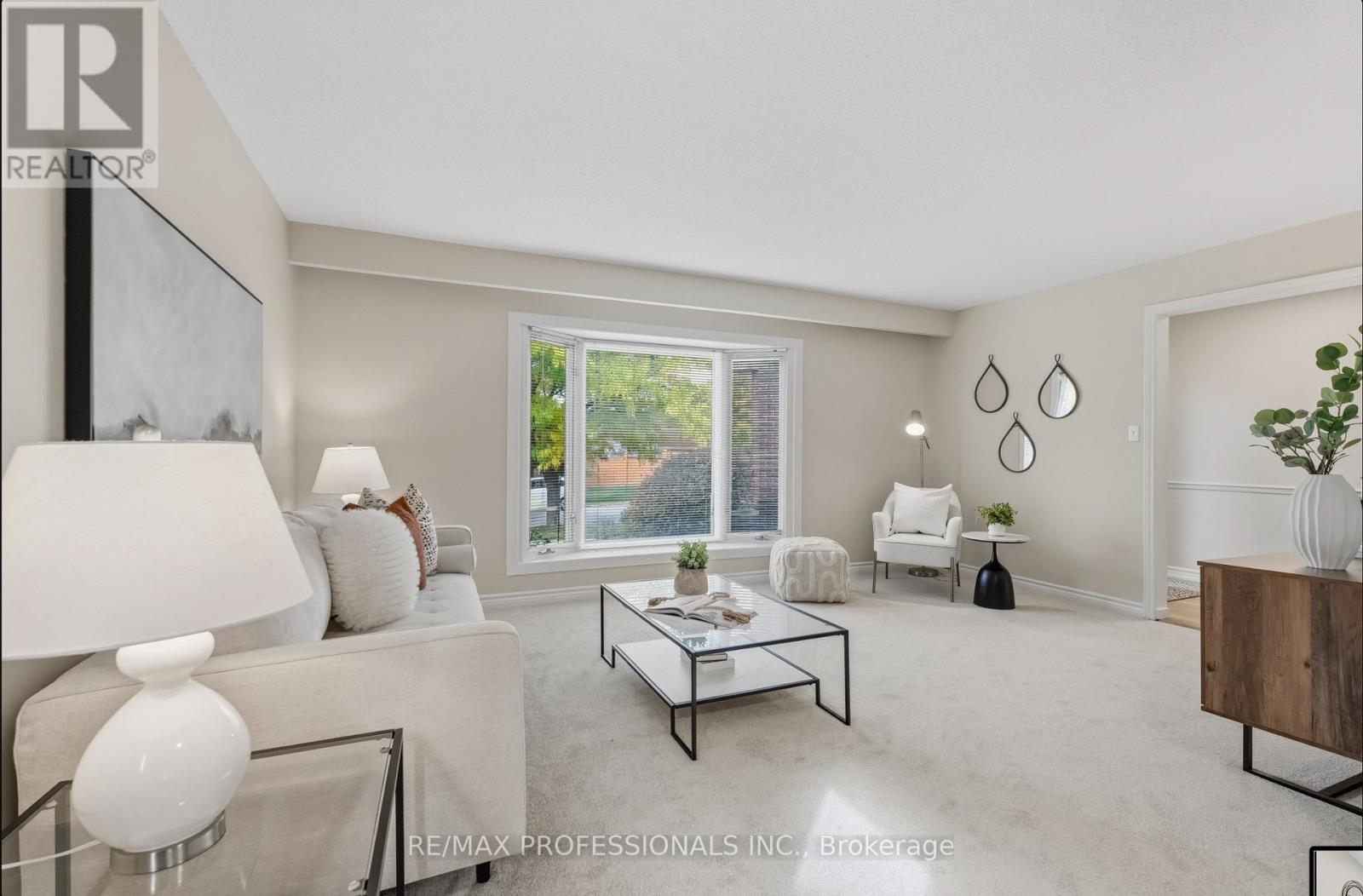 40 Claypine Trail, Brampton, Ontario  L6V 3L9 - Photo 14 - W12477573