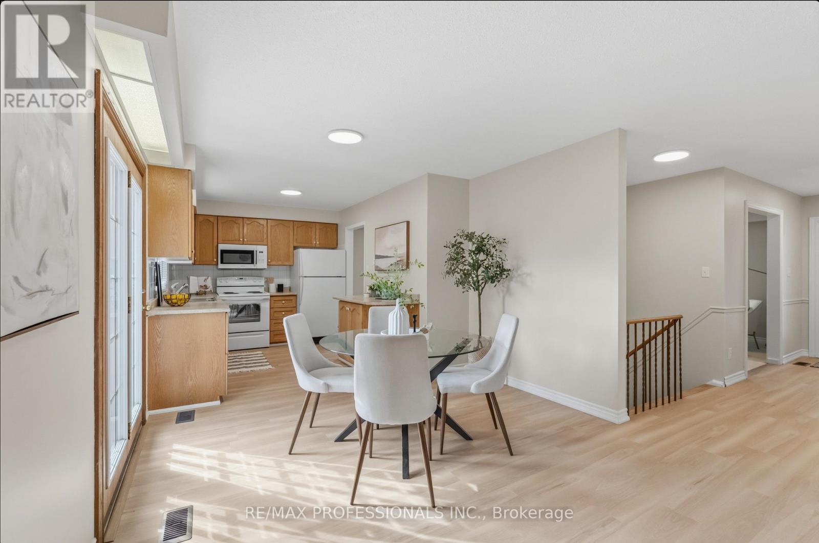 40 Claypine Trail, Brampton, Ontario  L6V 3L9 - Photo 20 - W12477573