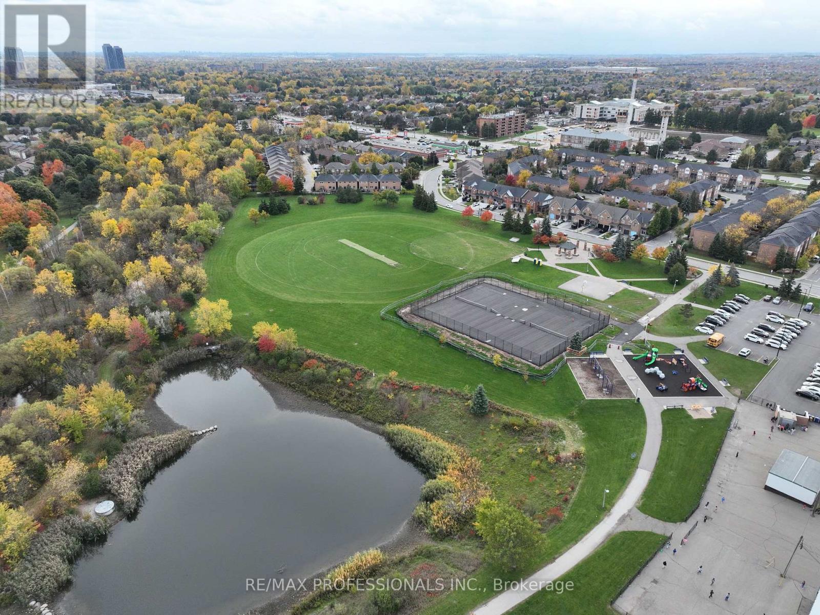 40 Claypine Trail, Brampton, Ontario  L6V 3L9 - Photo 49 - W12477573