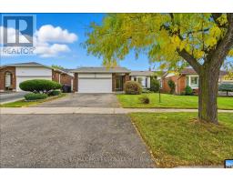 40 CLAYPINE TRAIL, Brampton, Ontario