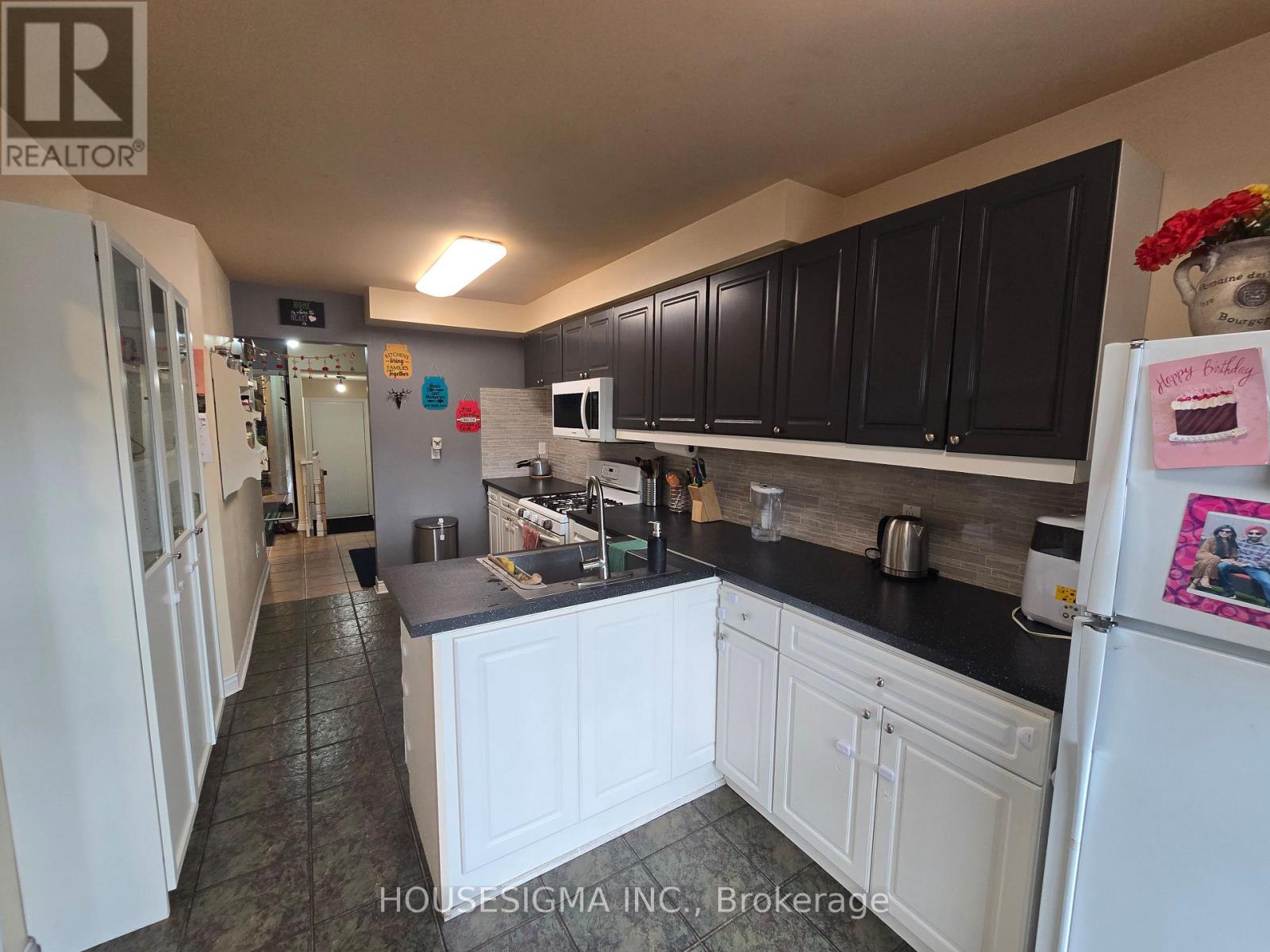 97 Stonecairn Drive, Cambridge, Ontario  N1T 1W5 - Photo 10 - X12477559