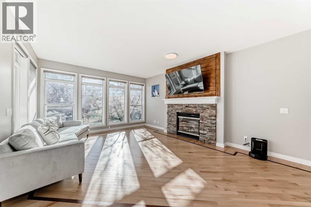 75 Cougar Ridge Heights Sw, Calgary, Alberta  T3H 4X5 - Photo 13 - A2266429