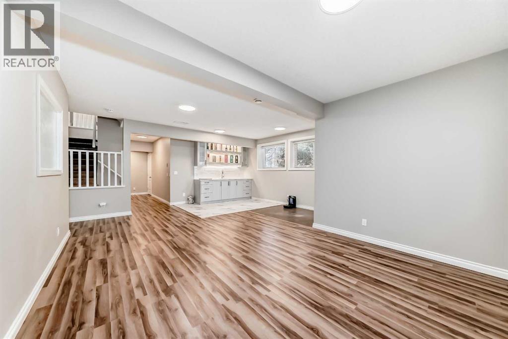 75 Cougar Ridge Heights Sw, Calgary, Alberta  T3H 4X5 - Photo 29 - A2266429