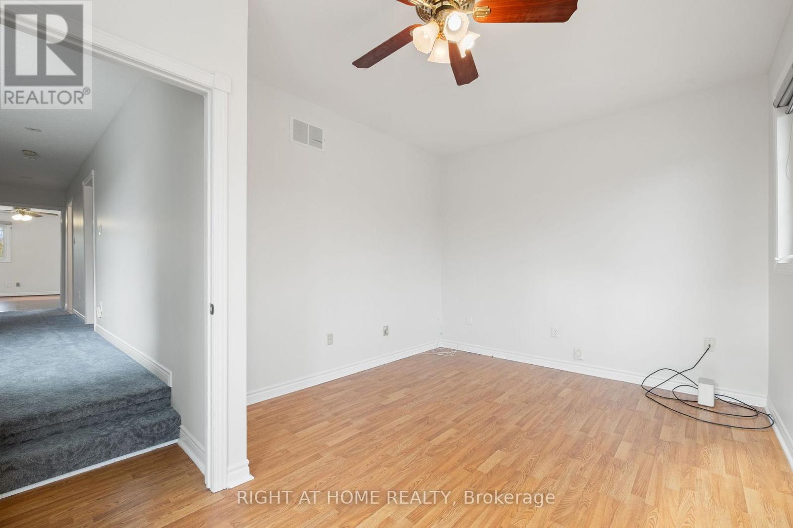 7 Lord Simcoe Drive, Brampton, Ontario  L6S 5G4 - Photo 35 - W12477596