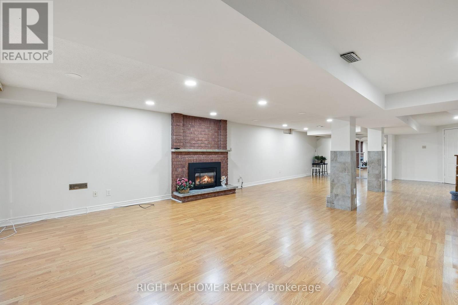7 Lord Simcoe Drive, Brampton, Ontario  L6S 5G4 - Photo 40 - W12477596