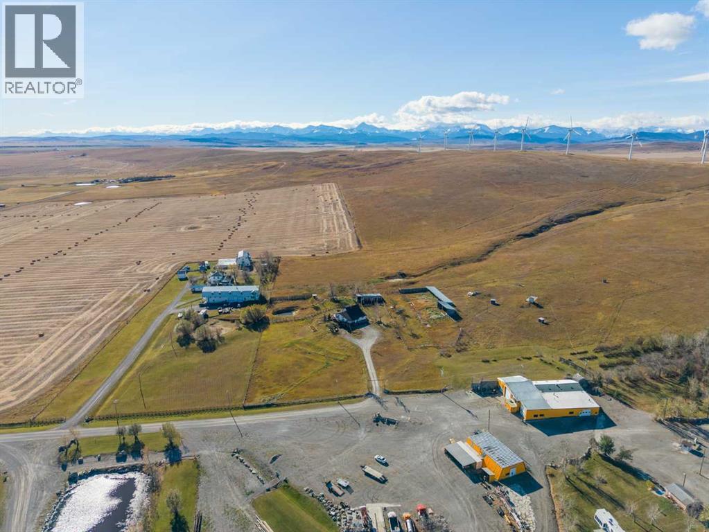 1411 Twp Rd 7-3 Road, Rural Pincher Creek No. 9, Alberta  T0K 1W0 - Photo 32 - A2266118