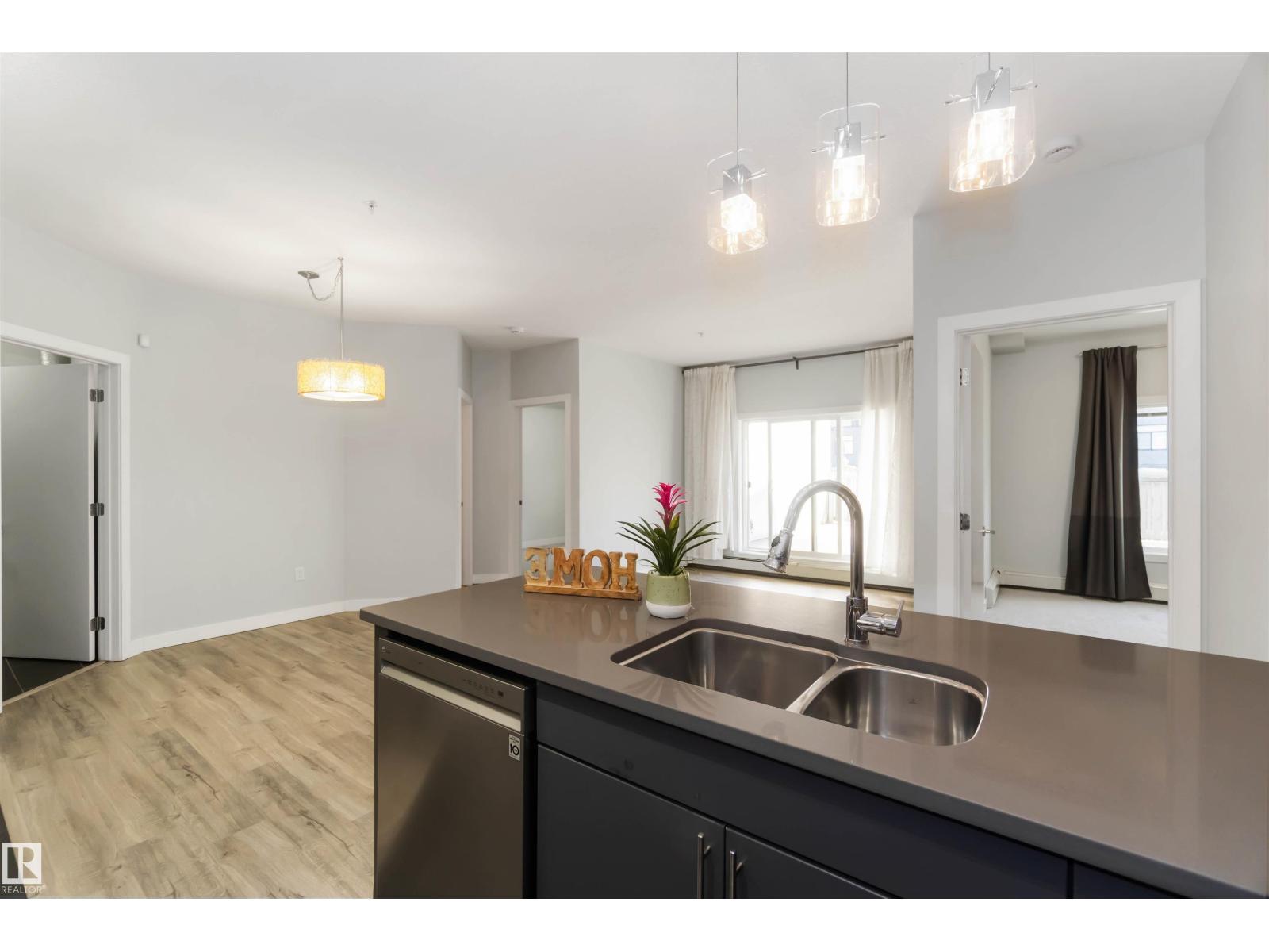 #107 10611 117 St Nw Nw, Edmonton, Alberta  T5H 0G6 - Photo 7 - E4463162