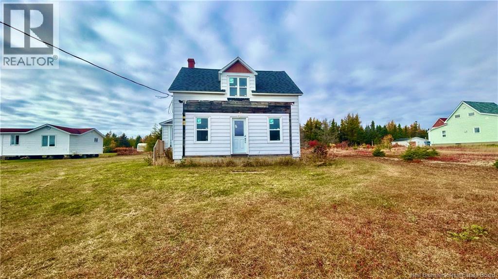 1723 De La Mer Boulevard, Saint-Marie-Saint-Raphaël, New Brunswick  E8T 1P9 - Photo 2 - NB129031