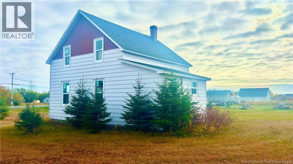 1723 De La Mer Boulevard, Saint-Marie-Saint-Raphaël, New Brunswick  E8T 1P9 - Photo 6 - NB129031