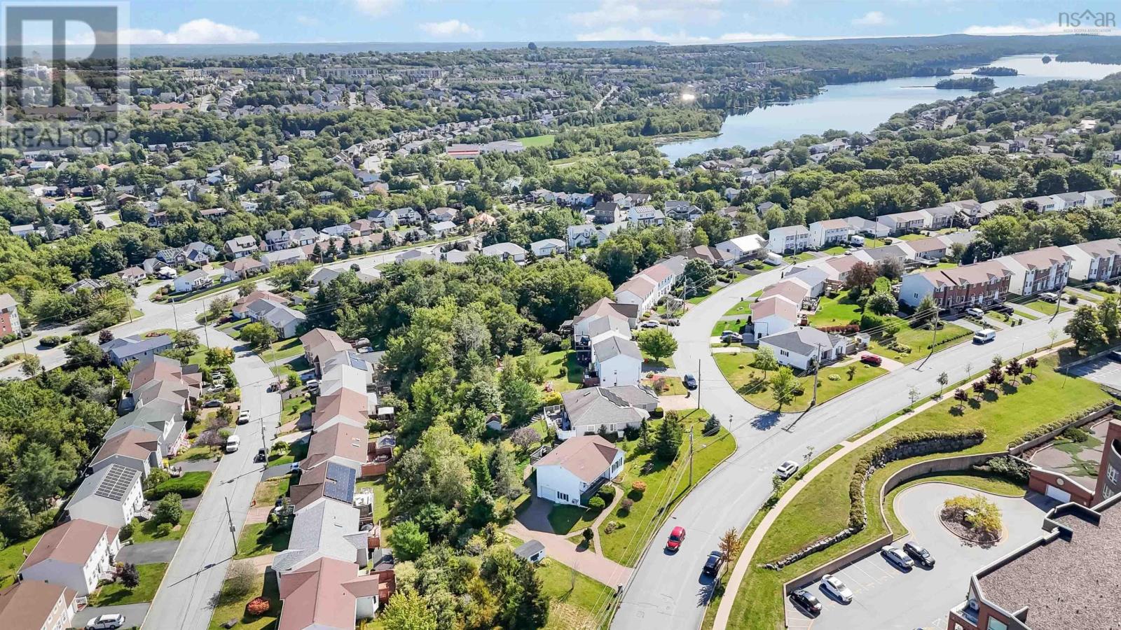 74 Russell Lake Drive, Dartmouth, Nova Scotia  B2W 6E7 - Photo 45 - 202522886