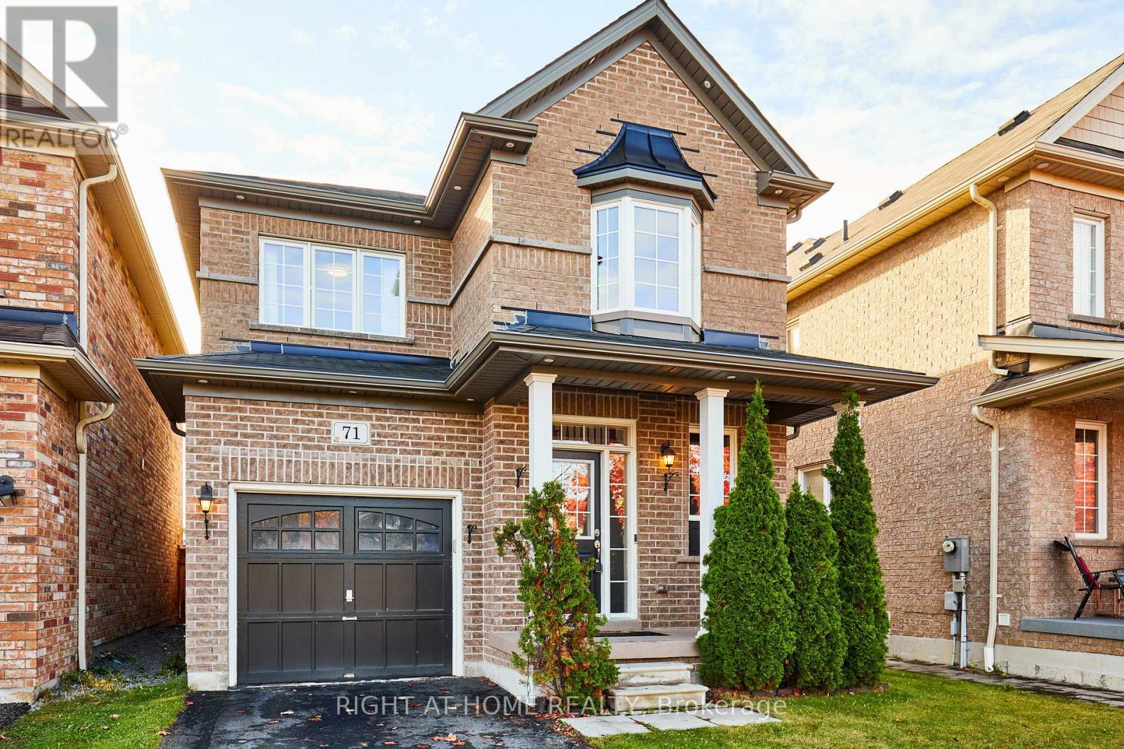 71 Keith-Wright Crescent, Ajax, Ontario  L1Z 0P9 - Photo 2 - E12477621