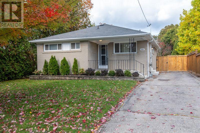 1000 WARDMAN CRESCENT, Whitby, Ontario