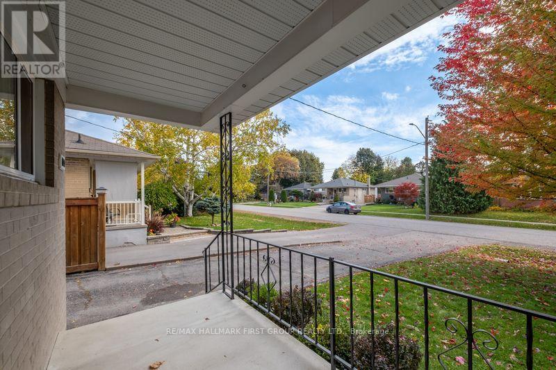 1000 Wardman Crescent, Whitby, Ontario  L1N 3G9 - Photo 28 - E12477623
