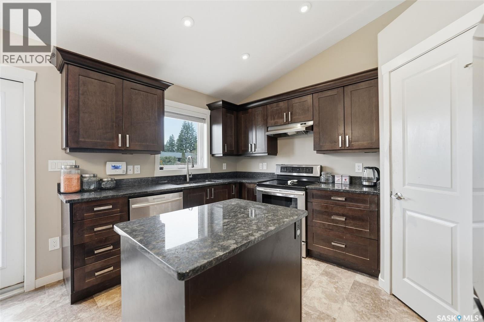1 Derbowka Drive, Borden, Saskatchewan  S0K 0N0 - Photo 12 - SK021551
