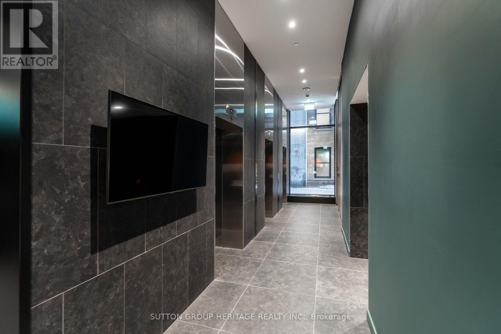 4006 - 20 Lombard Street, Toronto, Ontario  M5C 1M1 - Photo 25 - C12477622