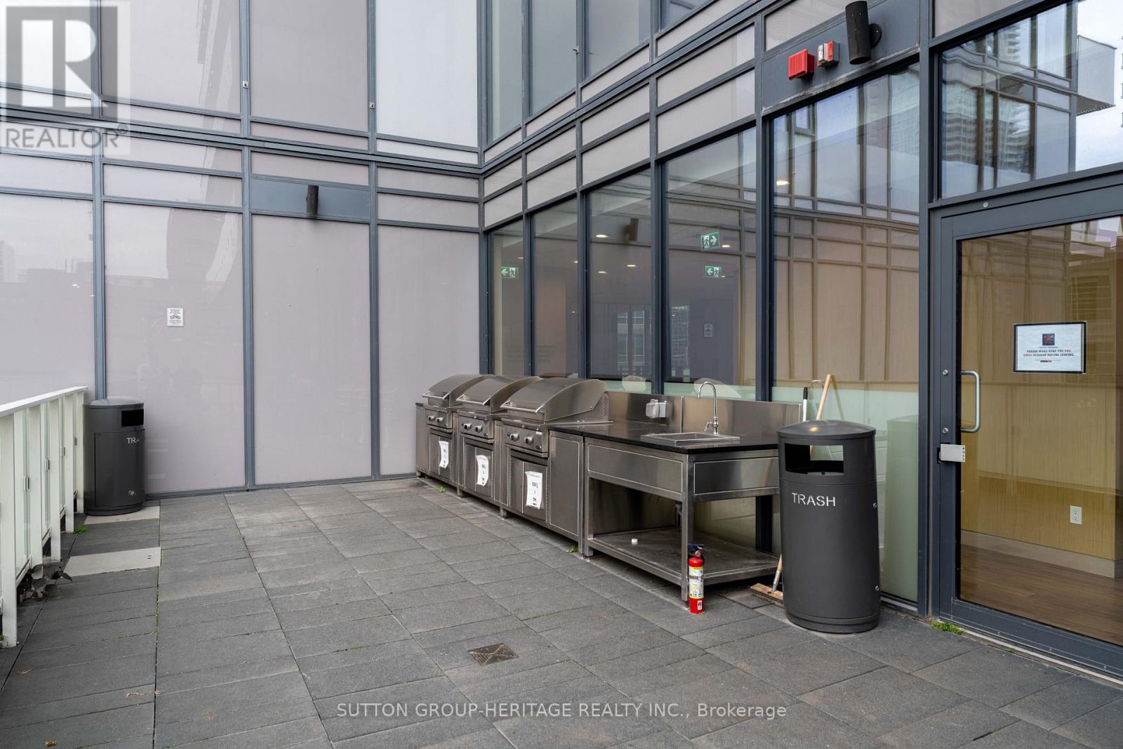 4006 - 20 Lombard Street, Toronto, Ontario  M5C 1M1 - Photo 31 - C12477622