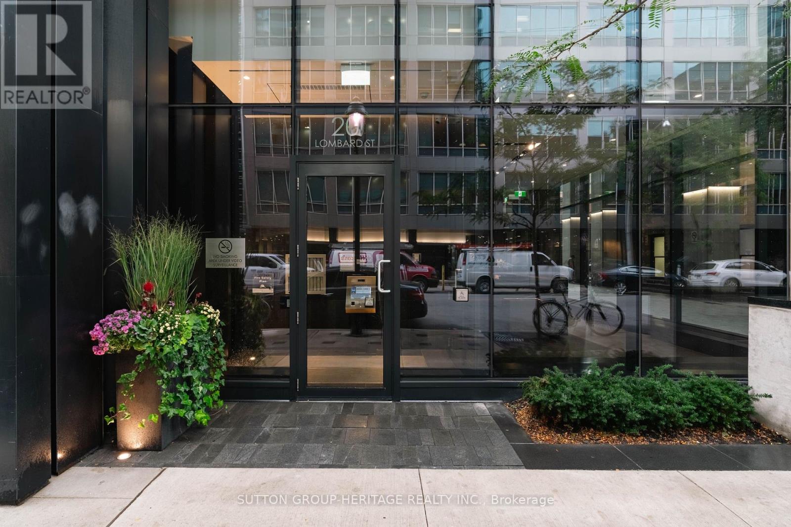 4006 - 20 Lombard Street, Toronto, Ontario  M5C 1M1 - Photo 47 - C12477622