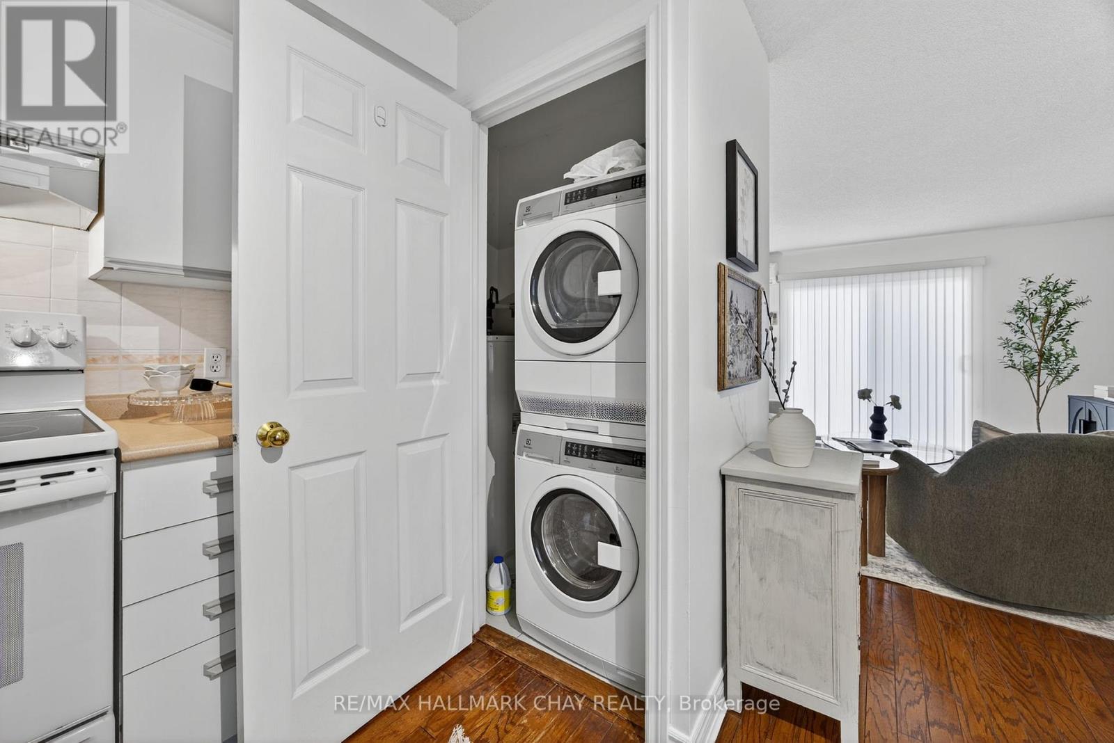 40 - 77 Mill Street E, New Tecumseth, Ontario  L0G 1W0 - Photo 15 - N12477608