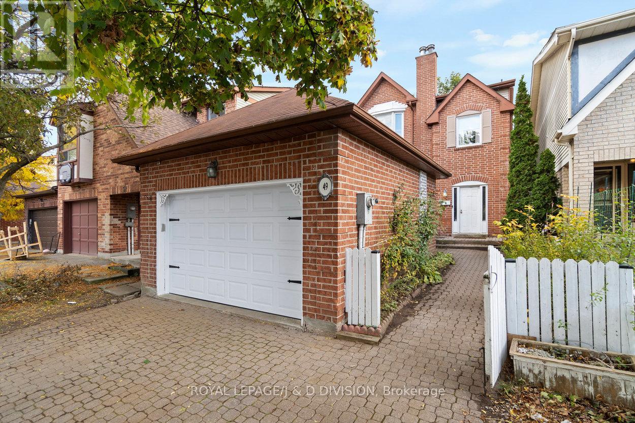 49 Esther Crescent, Vaughan, Ontario  L4J 3J8 - Photo 1 - N12477610