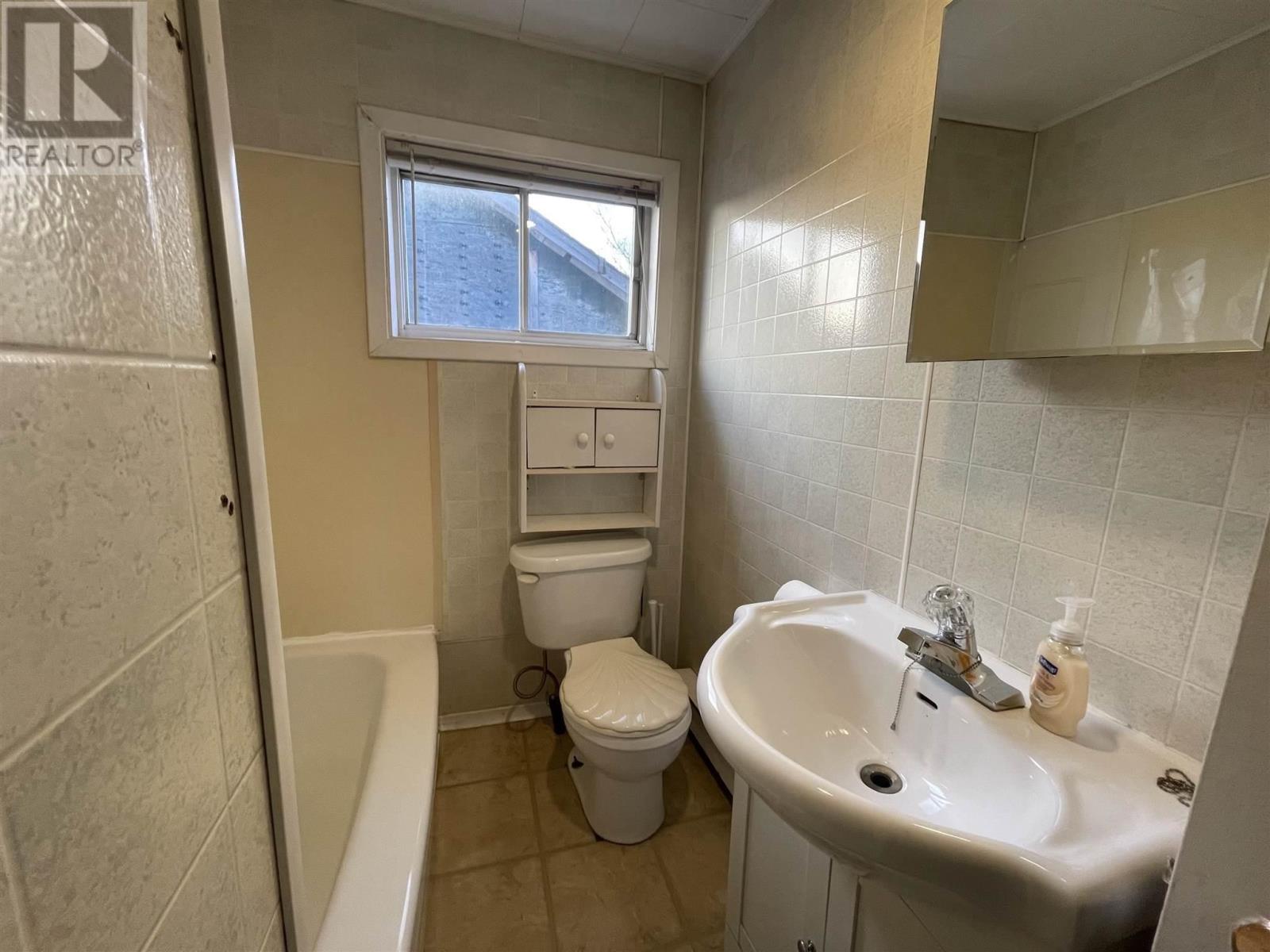 113 Lansdowne St S, Lansdowne Street South, Chapleau, Ontario  P0M 1K0 - Photo 13 - SM253042