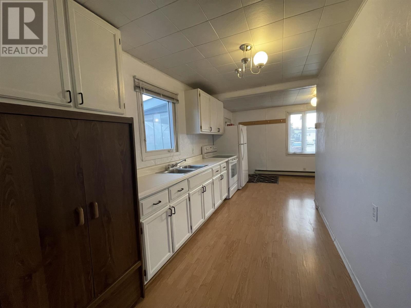 113 Lansdowne St S, Lansdowne Street South, Chapleau, Ontario  P0M 1K0 - Photo 5 - SM253042