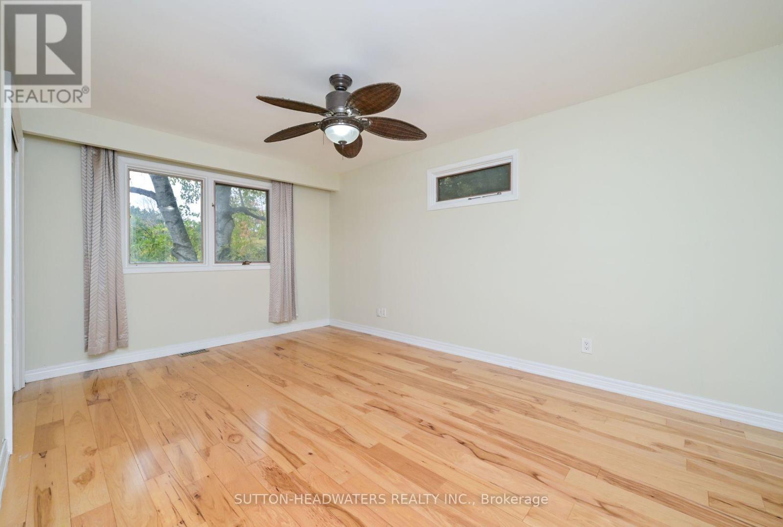 5 Cedar Drive, Caledon, Ontario  L7K 1H4 - Photo 14 - W12477606