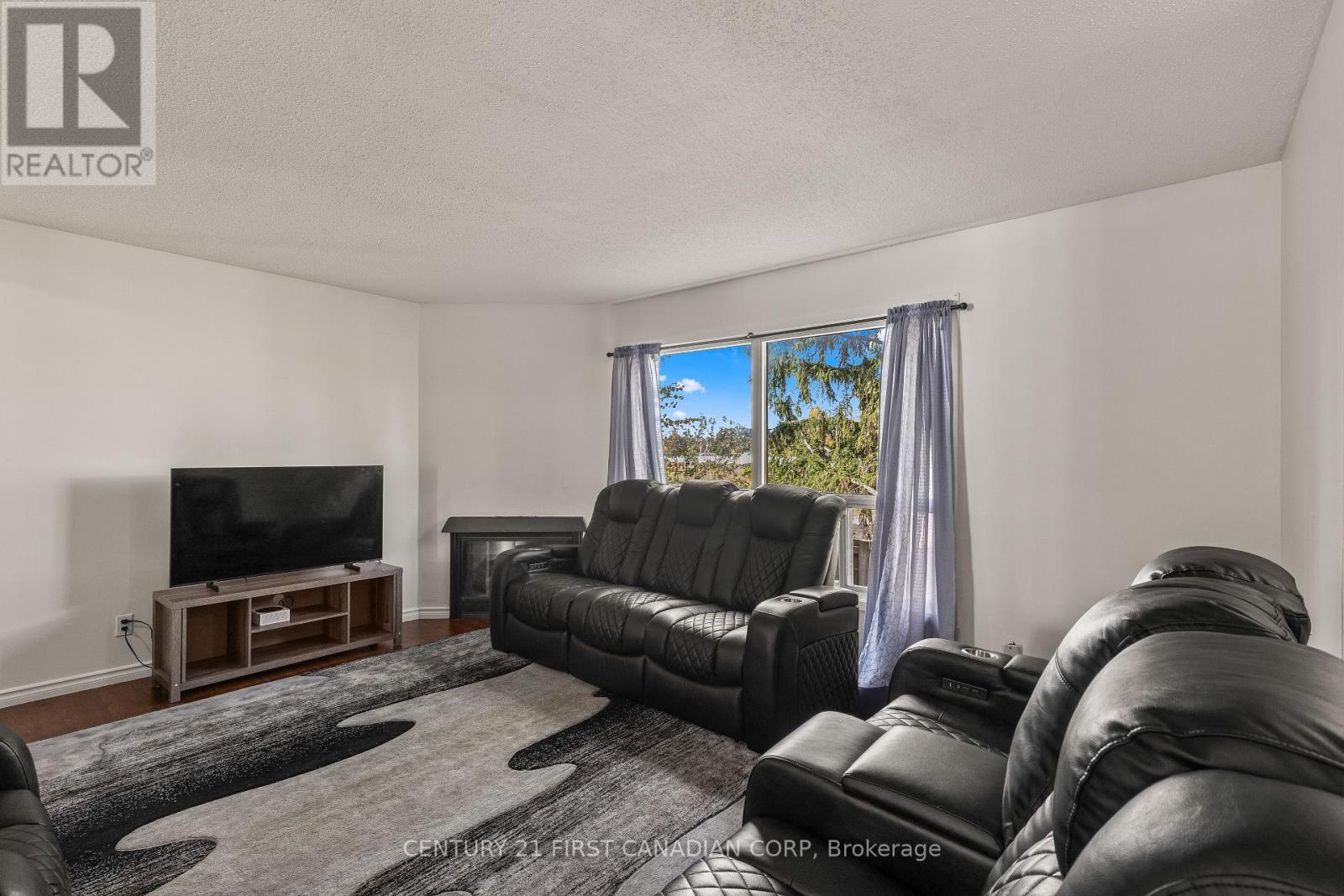 36 - 595 Third Street, London East, Ontario  N6B 1R4 - Photo 8 - X12477625