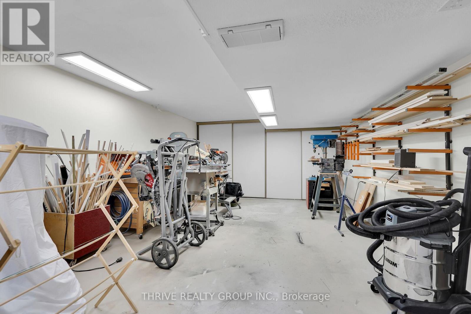 999 Farnham Road, London South, Ontario  N6K 1S3 - Photo 35 - X12477632