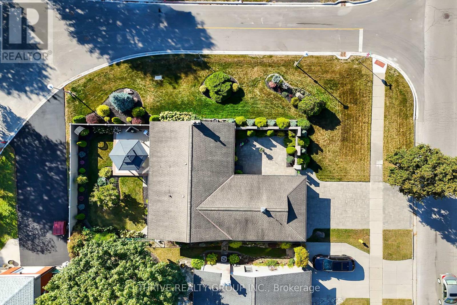 999 Farnham Road, London South, Ontario  N6K 1S3 - Photo 48 - X12477632