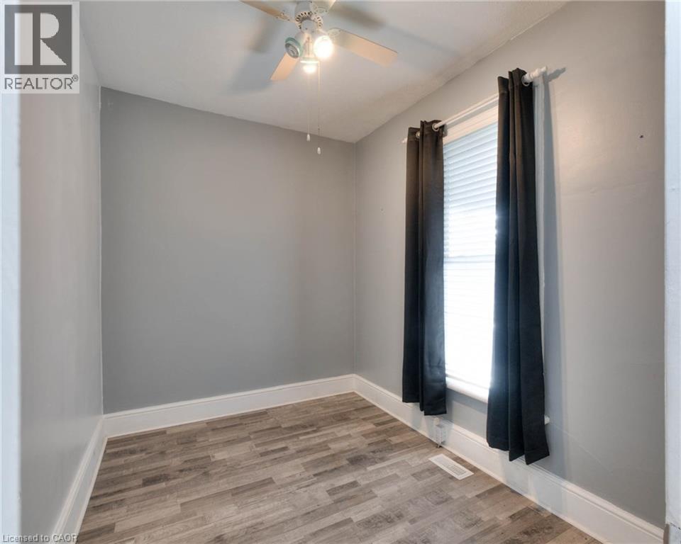 4 Francis Street, Cambridge, Ontario  N1S 1Z7 - Photo 10 - 40780389
