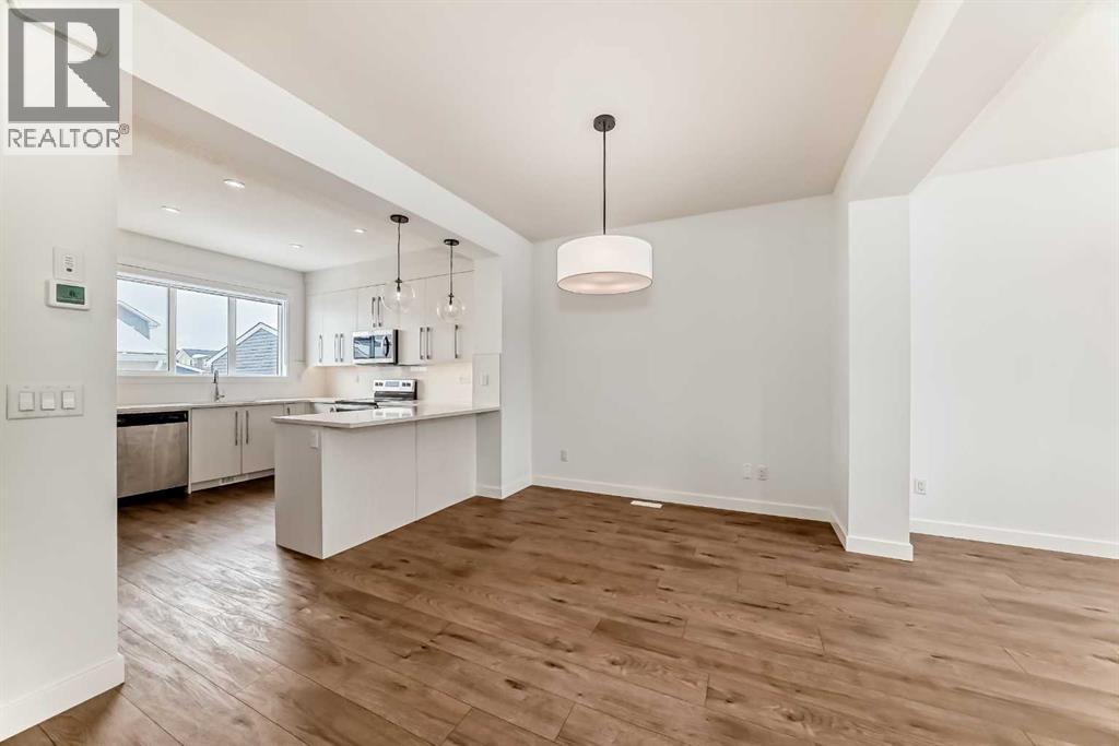 106 Dawson Harbour Grove, Chestermere, Alberta  T1X 2S4 - Photo 17 - A2234581