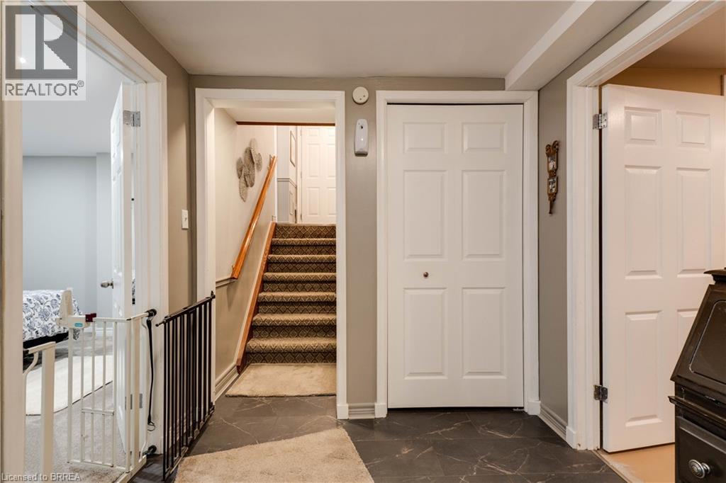 4 Adelaide Avenue, Brantford, Ontario  N3S 7H3 - Photo 24 - 40780603