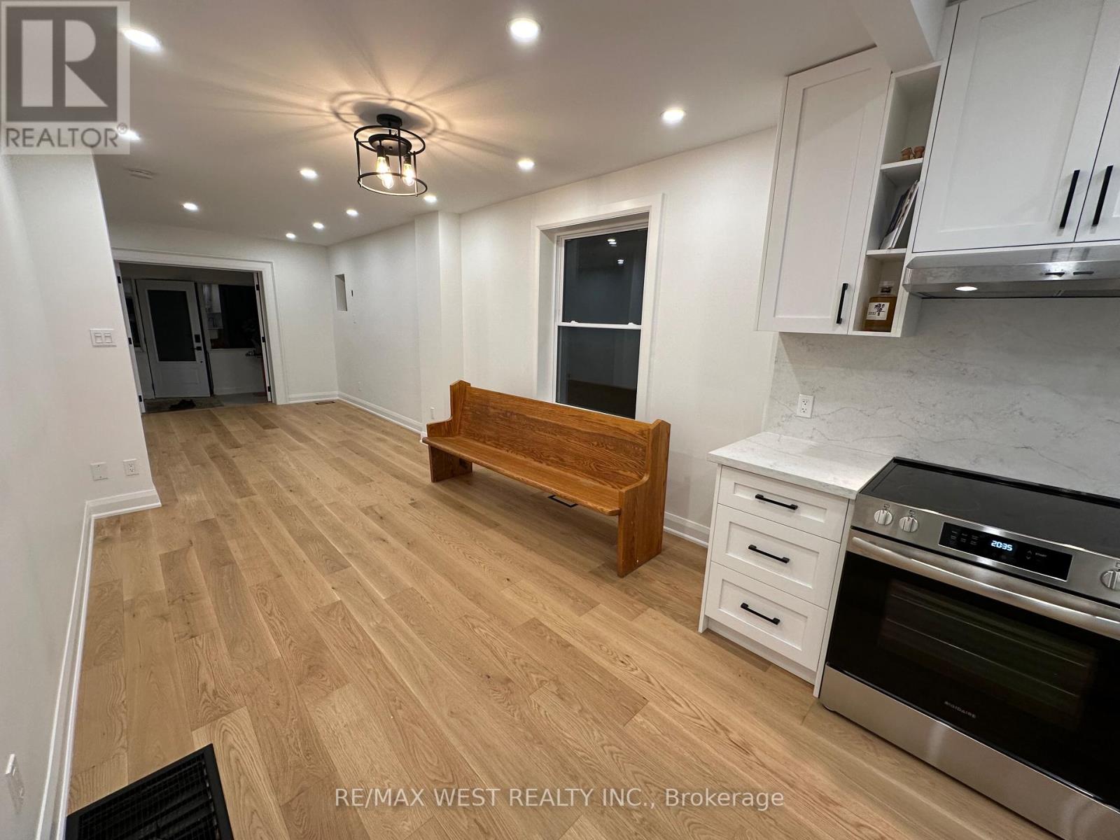 81 Kent Road, Toronto, Ontario  M4L 2X5 - Photo 13 - E12469197