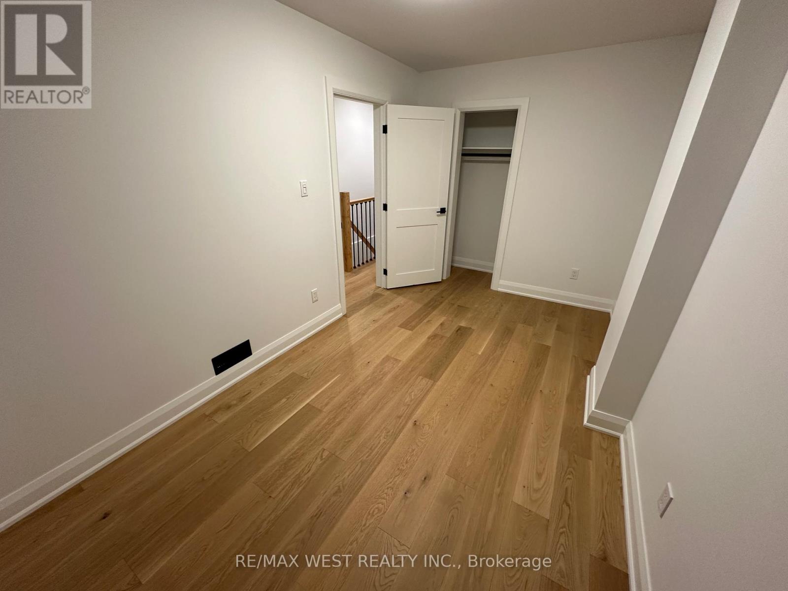 81 Kent Road, Toronto, Ontario  M4L 2X5 - Photo 10 - E12469197