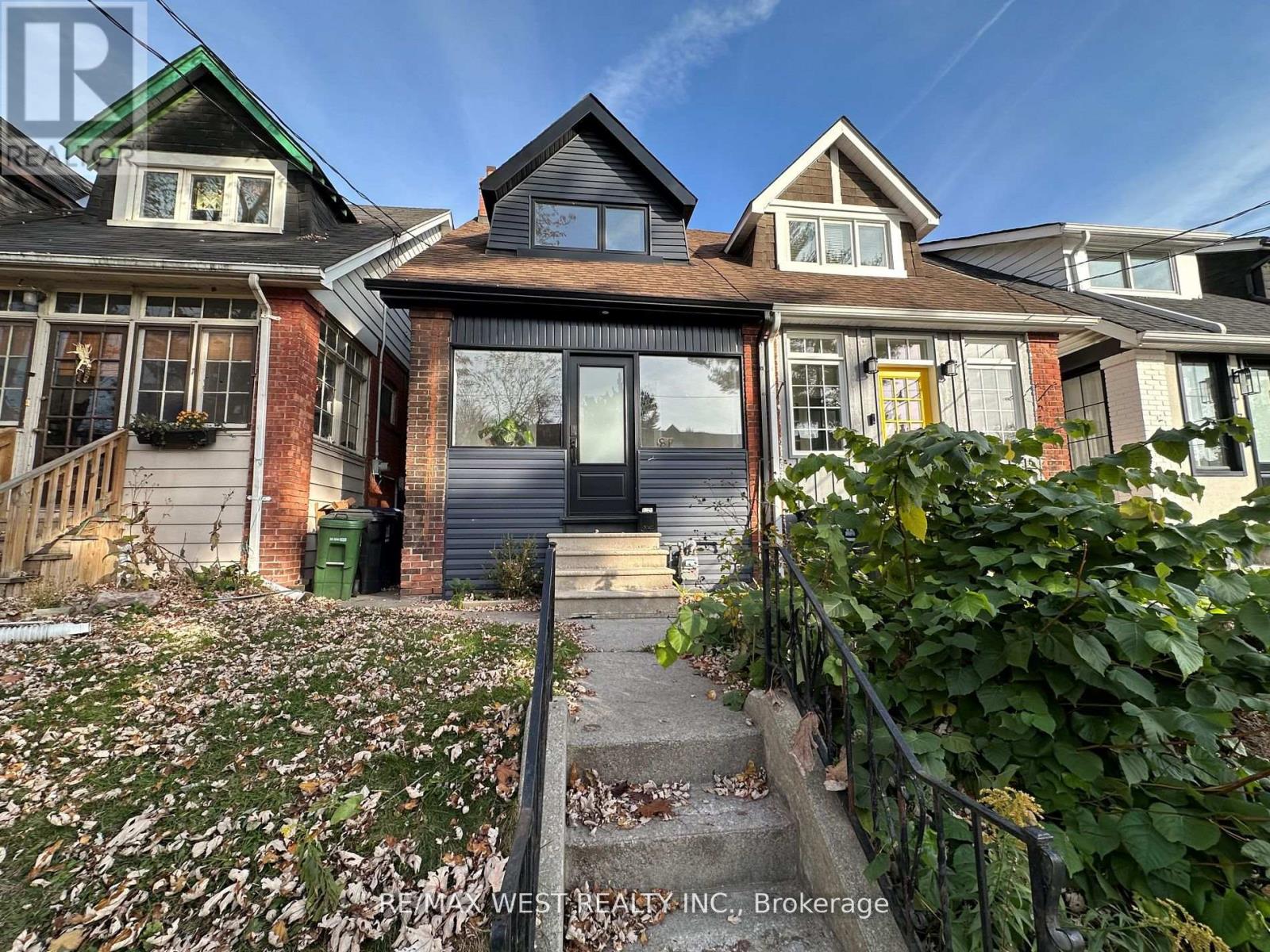 81 Kent Road, Toronto, Ontario  M4L 2X5 - Photo 2 - E12469197