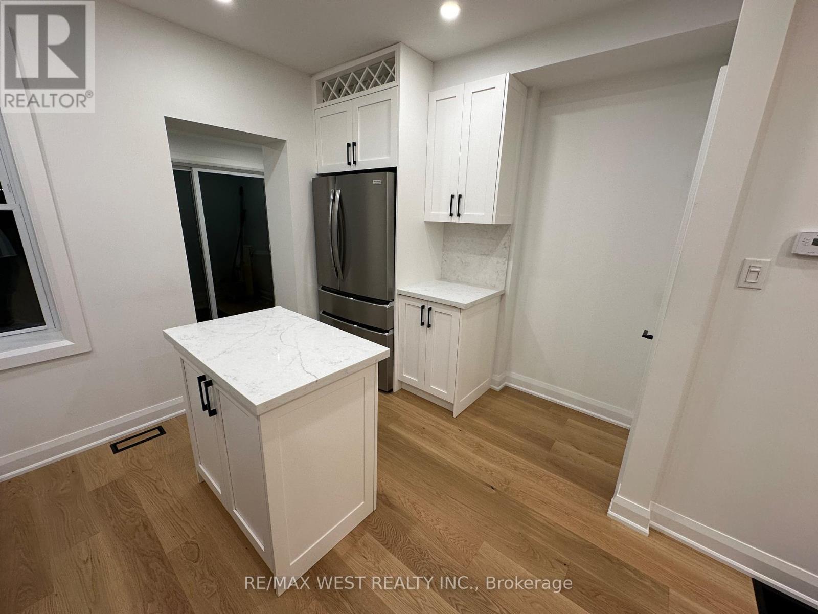 81 Kent Road, Toronto, Ontario  M4L 2X5 - Photo 21 - E12469197