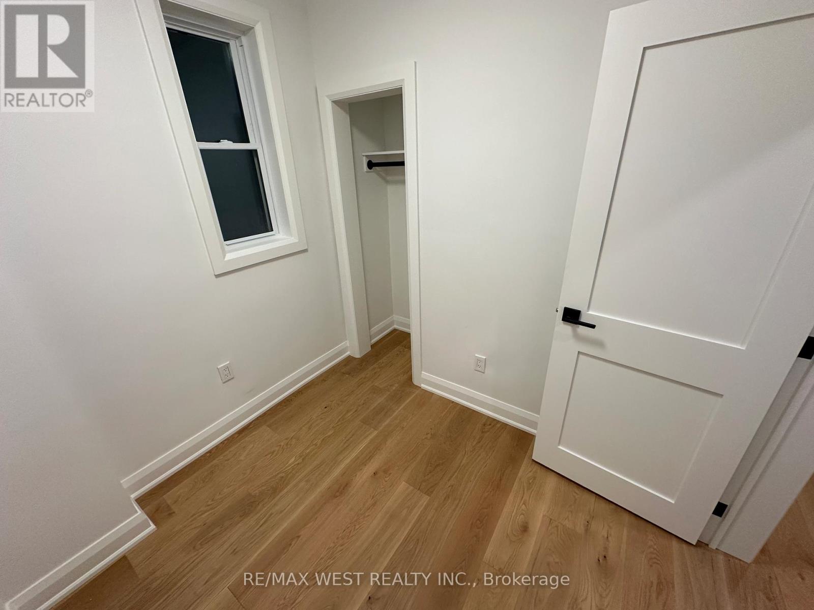 81 Kent Road, Toronto, Ontario  M4L 2X5 - Photo 24 - E12469197