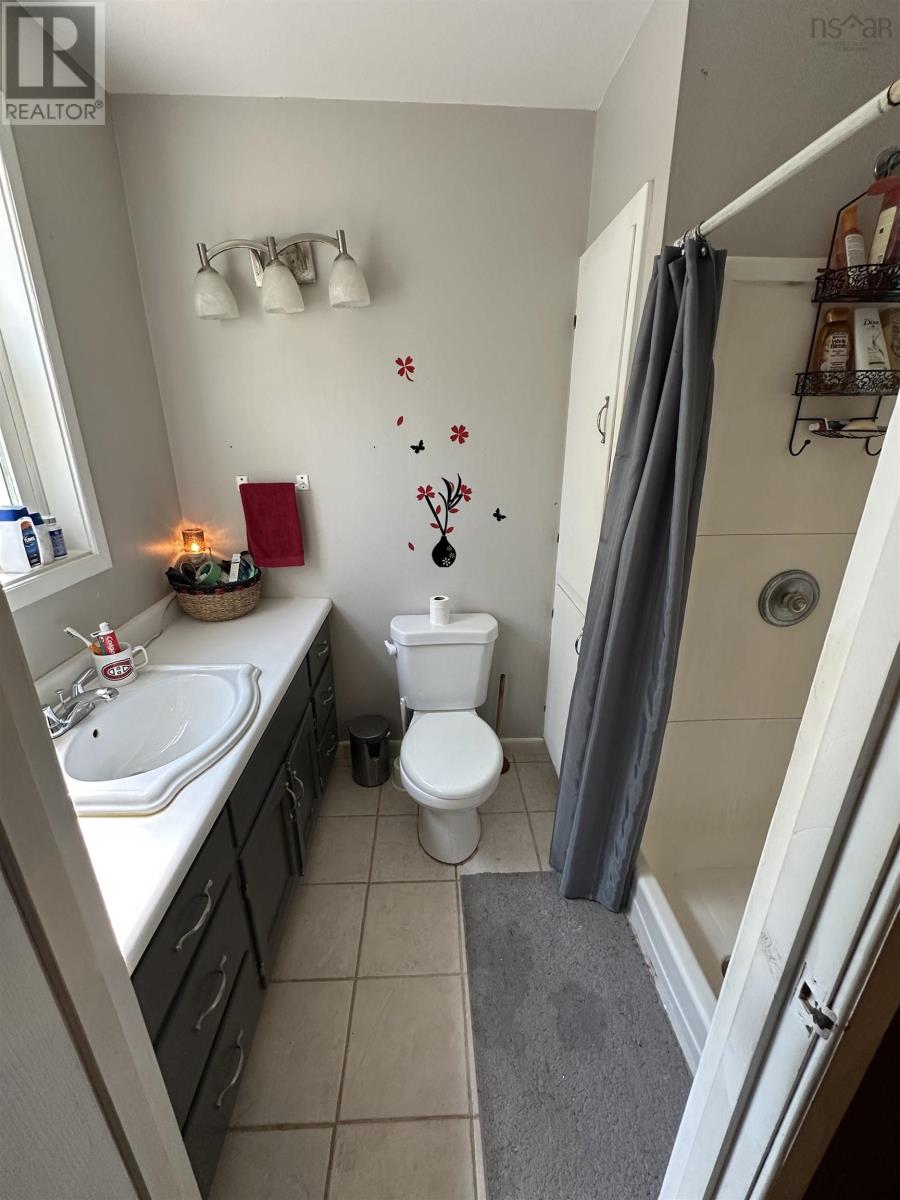 240 Lesley Street, Hilden, Nova Scotia  B0N 1C0 - Photo 12 - 202520445