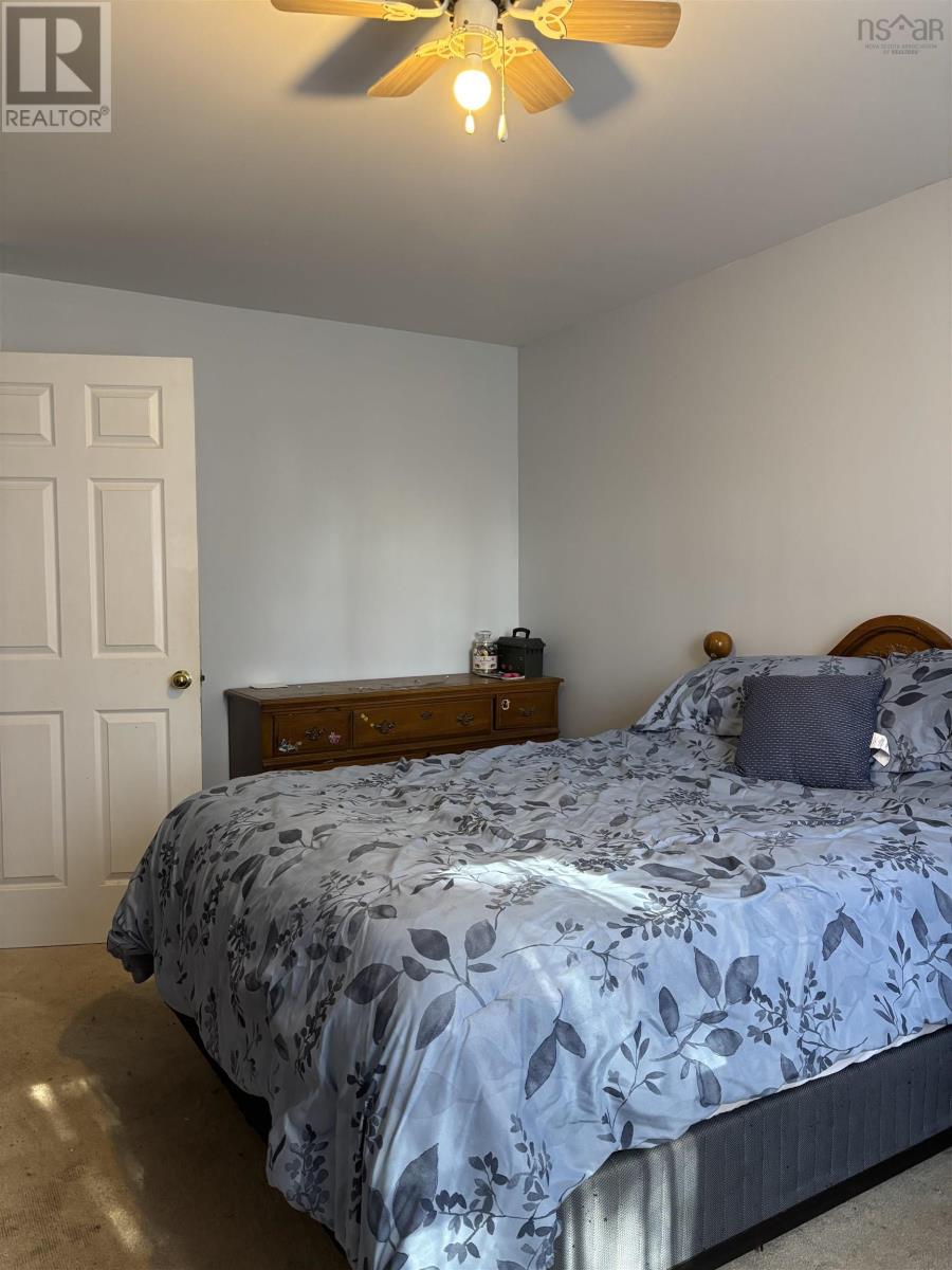 240 Lesley Street, Hilden, Nova Scotia  B0N 1C0 - Photo 9 - 202520445