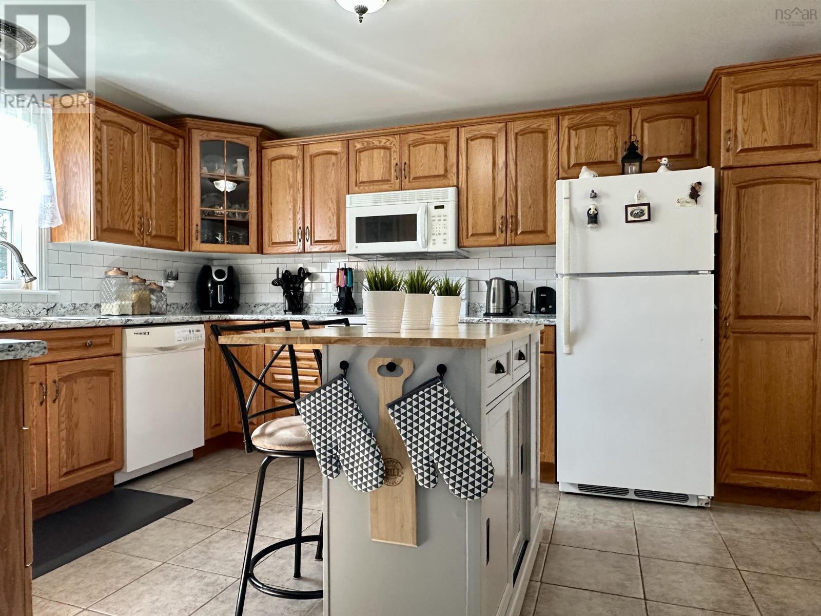 1107 Gabarus Highway, Prime Brook, Nova Scotia  B1L 1E5 - Photo 18 - 202523901