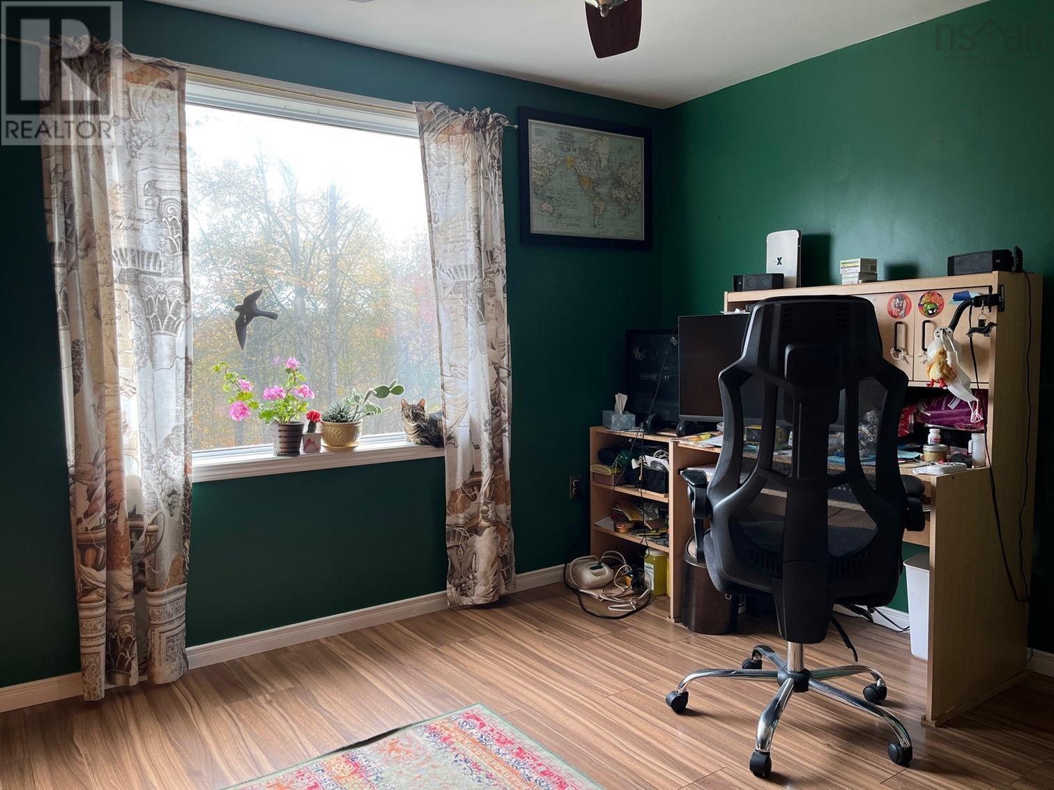 33 Kirk Road, Middle Stewiacke, Nova Scotia  B0N 1C0 - Photo 17 - 202526165
