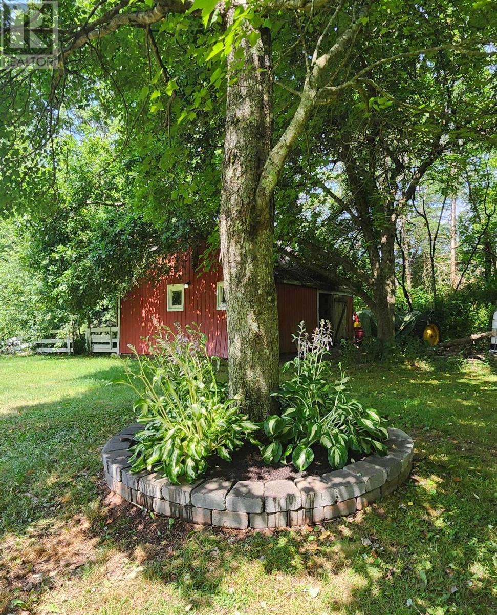 33 Kirk Road, Middle Stewiacke, Nova Scotia  B0N 1C0 - Photo 37 - 202526165