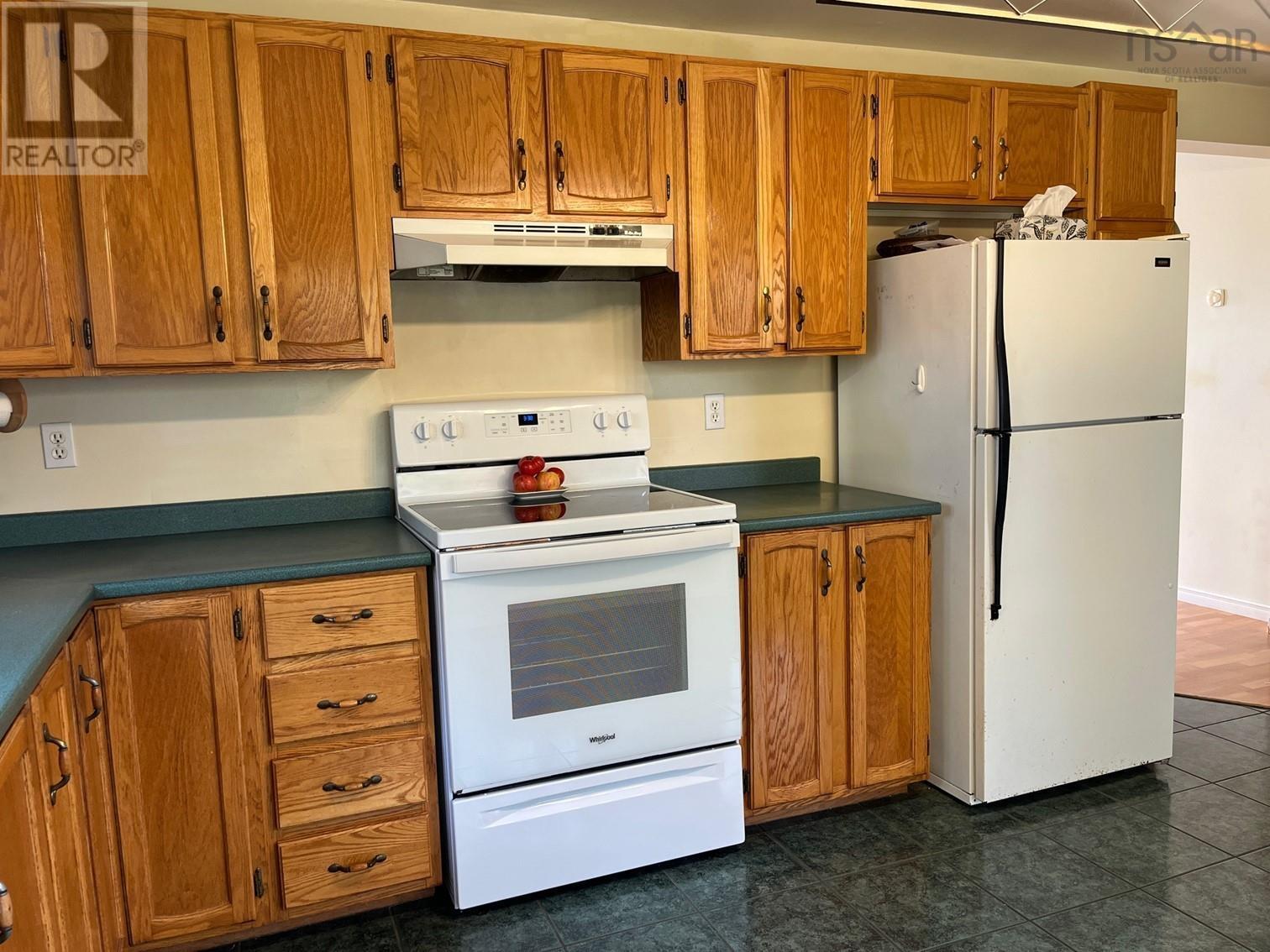 33 Kirk Road, Middle Stewiacke, Nova Scotia  B0N 1C0 - Photo 8 - 202526165