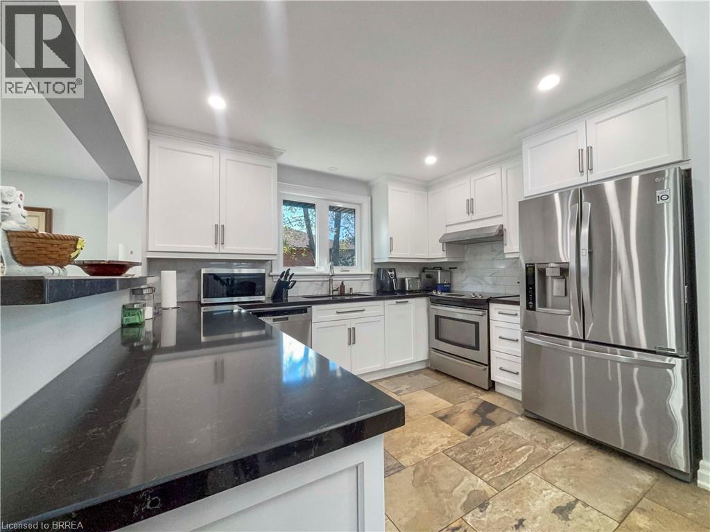 701 Upper Paradise Road, Hamilton, Ontario  L9C 5R1 - Photo 12 - 40781400
