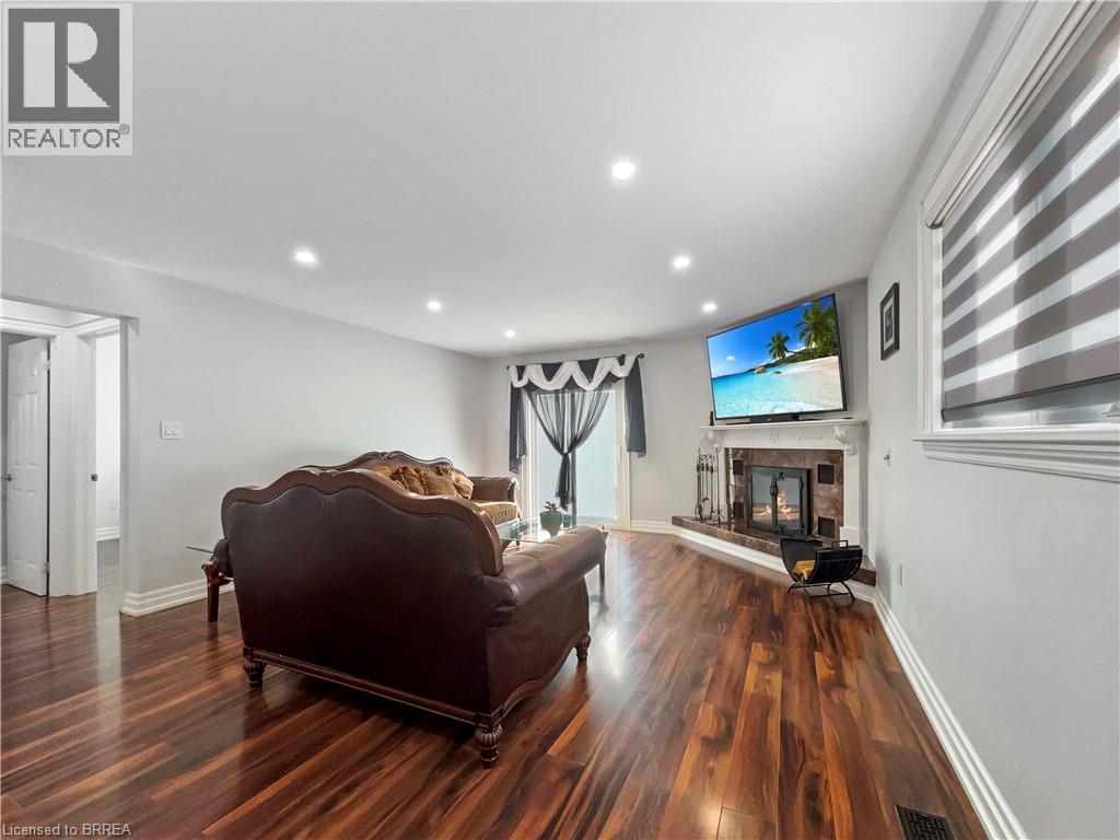 701 Upper Paradise Road, Hamilton, Ontario  L9C 5R1 - Photo 35 - 40781400