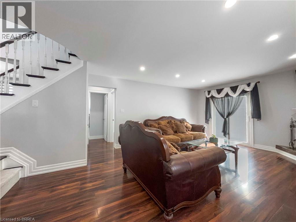 701 Upper Paradise Road, Hamilton, Ontario  L9C 5R1 - Photo 37 - 40781400