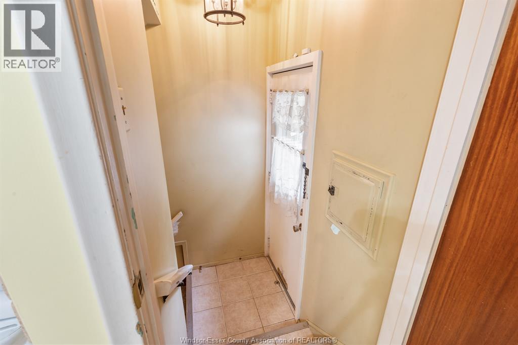 10 Alderton Street, Leamington, Ontario  N8H 2G8 - Photo 35 - 25026930