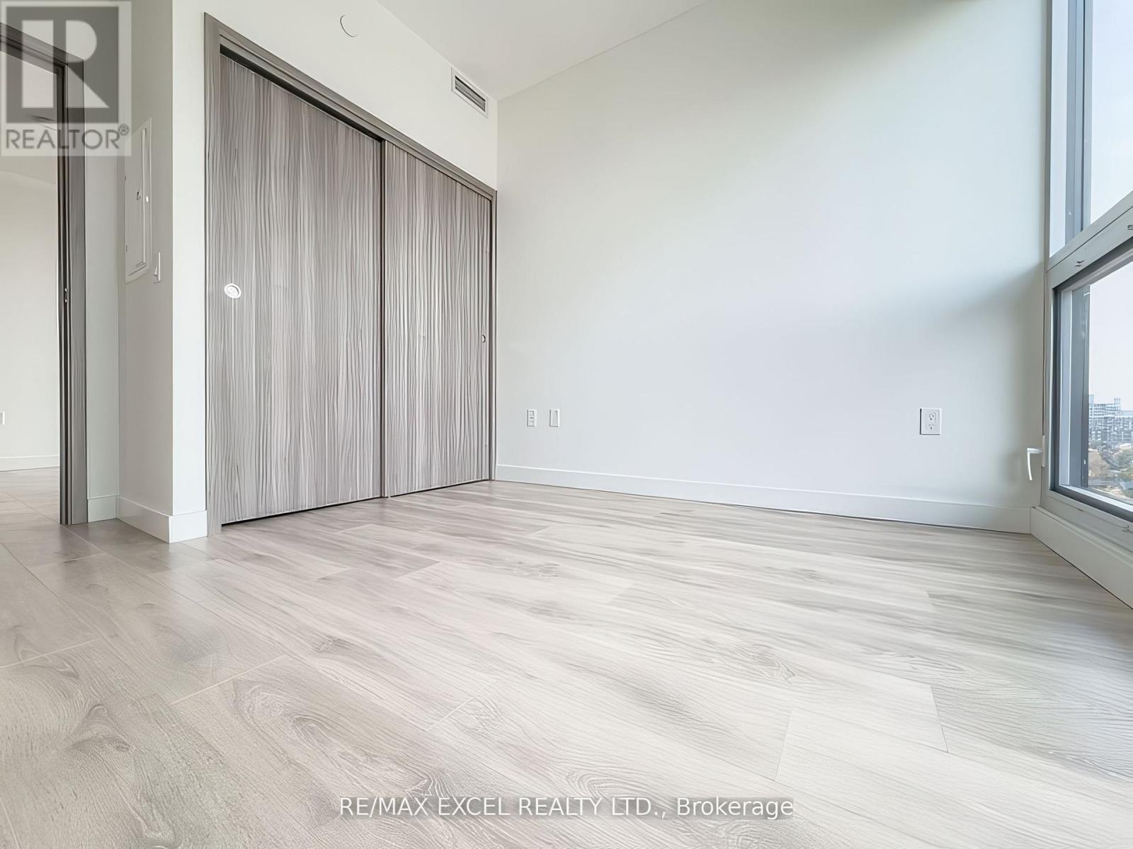 2209 - 95 Mcmahon Drive, Toronto, Ontario  M2K 0H2 - Photo 24 - C12475193