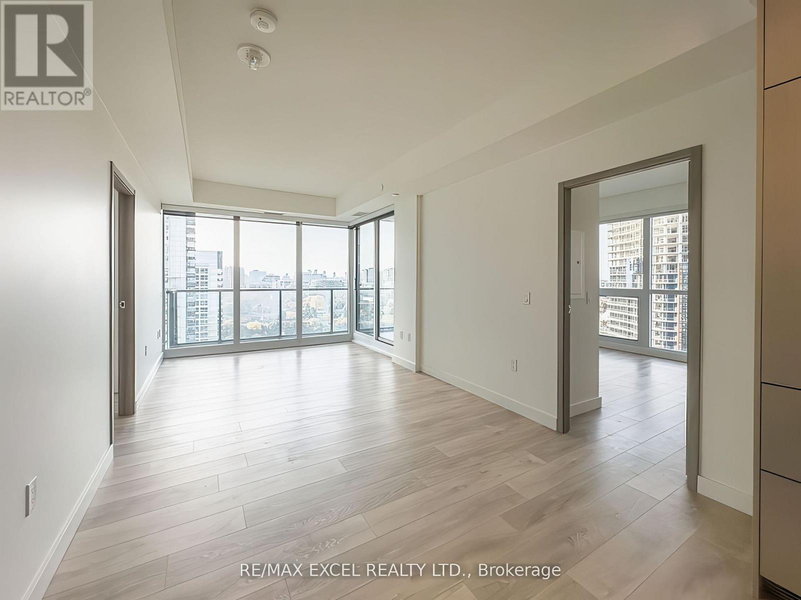 2209 - 95 Mcmahon Drive, Toronto, Ontario  M2K 0H2 - Photo 5 - C12475193